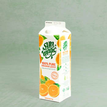 Sunmagic 100% Pure Orange Juice, Smooth, 1Ltr