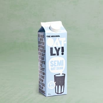 Oatly Semi Skimmed Oat Drink, 1Ltr