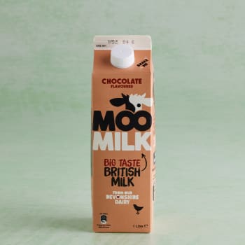 Moo Milk Chocolate Flavour British Milk, 1Ltr